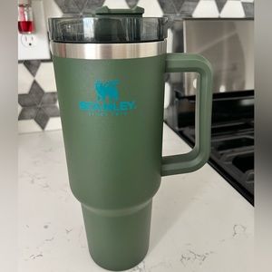 Spirulina Stanley Cup 40oz (without straw)